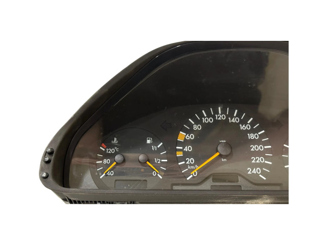 Přístrojová deska Mercedes-Benz E W210 1999 2105403948, 110008898007