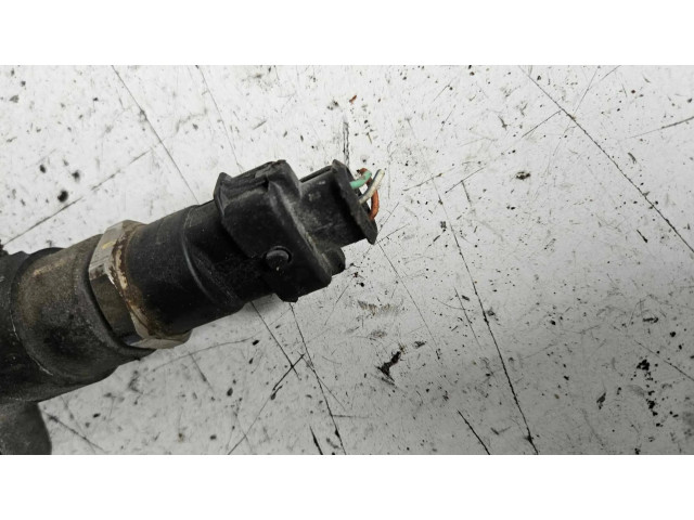 Топливная рампа 4077800260, WE0113GC0 Ford Ranger 2.5