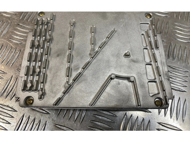 Блок управления двигателя 08677708A, 28SA5360   Volvo XC90