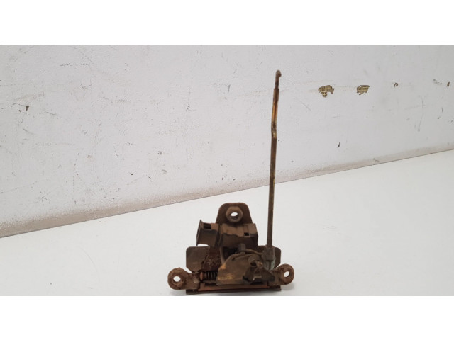 Замок задней крышки