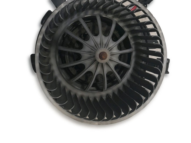 Вентилятор печки 8K1820021C Audi Q5 SQ5