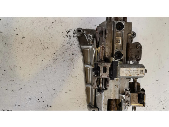 Электрический двигатель для регулировки положения руля