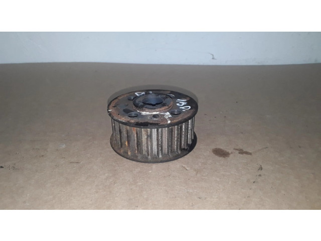 Другая деталь отсека двигателя