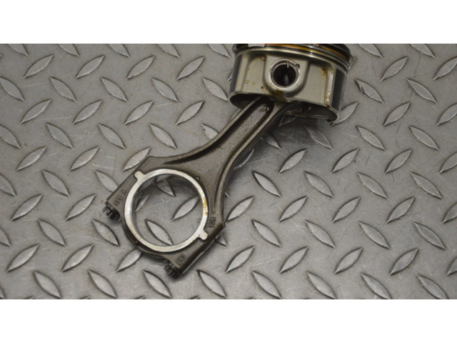 Píst 400A4739 Porsche 911 991 MDC.HA