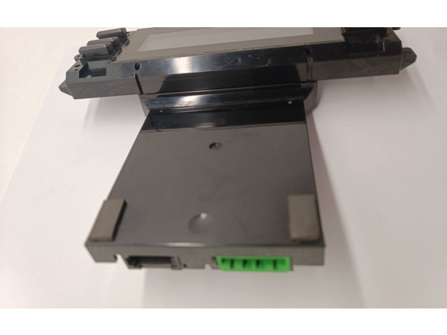 Дисплей    30797715, MD211100105   Volvo V70