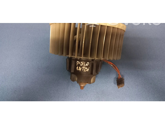 Вентилятор печки    17360030   Volkswagen Polo IV 9N3