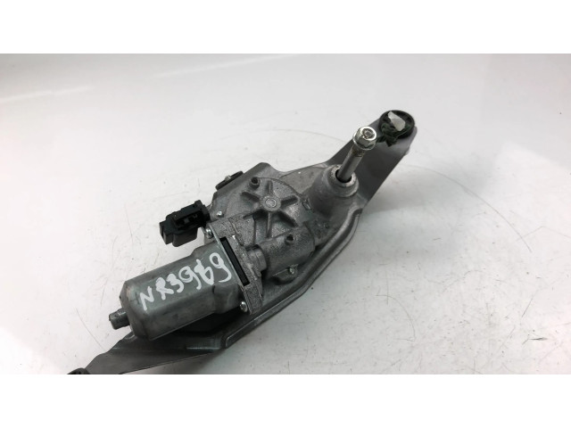 Моторчик заднего дворника BHS267450 Mazda 3 II