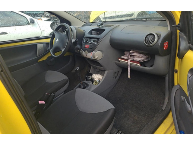 Генератор 270600Q010 Peugeot 107