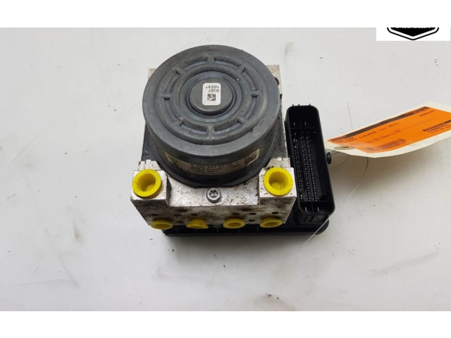 Jednotka ABS A2054313112, A2054313112 Mercedes-Benz C W205 2014