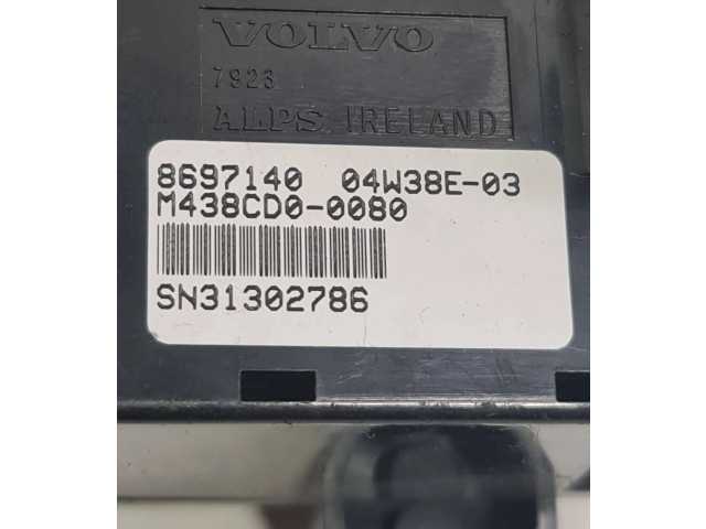 Блок управления климат-контролем 8697140, 04W38E03 Volvo V70