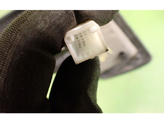 Зеркало электрическое Dacia Dokker 2012 - года