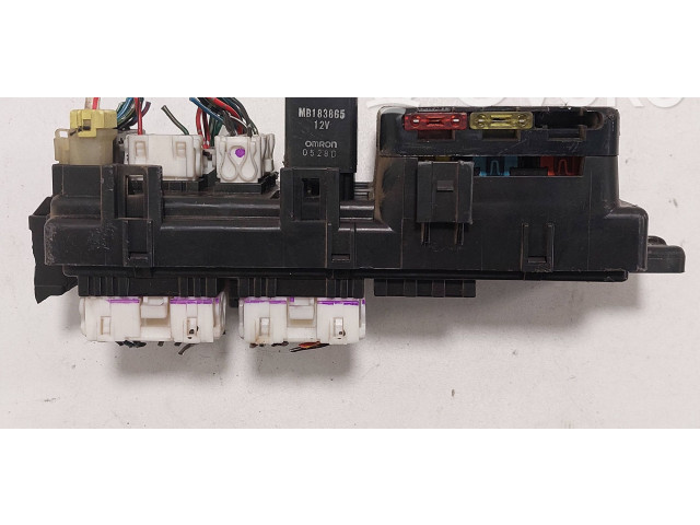 Pojistková skříňka MB183865, 0528D Mitsubishi Pajero 2000