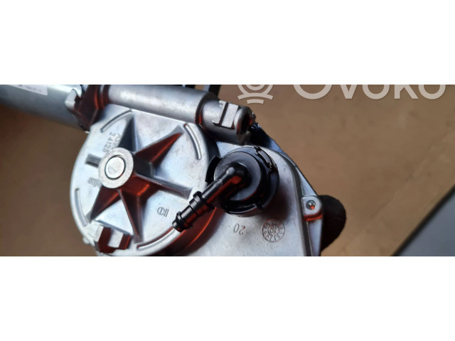 Моторчик заднего дворника 5E5955711B, W000086118 Audi Q3 F3