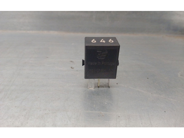 Блок предохранителей 4H0951253C Audi Q3 8U