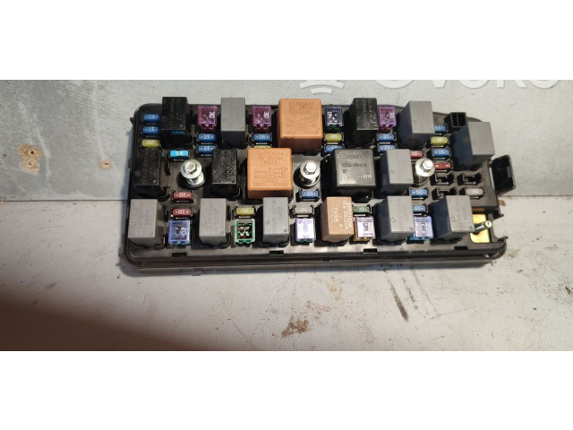 Pojistková skříňka 07396N Chevrolet Captiva 2008