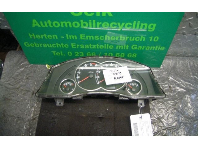 Панель приборов 13214770LN   Opel Meriva A       