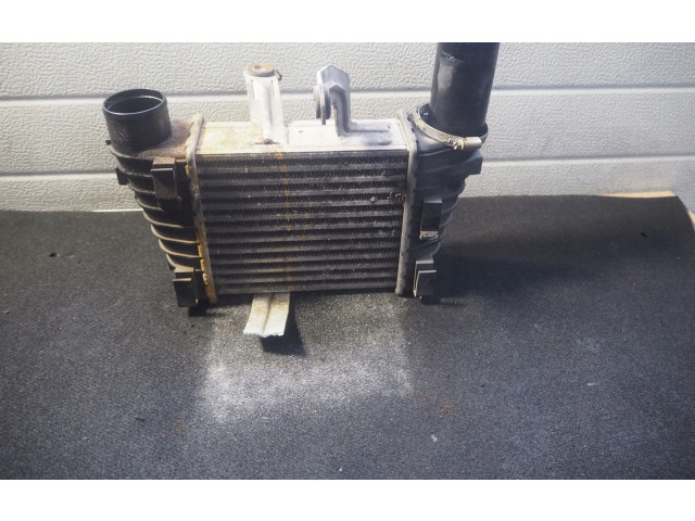 Интеркулер MN130321 Mitsubishi Colt