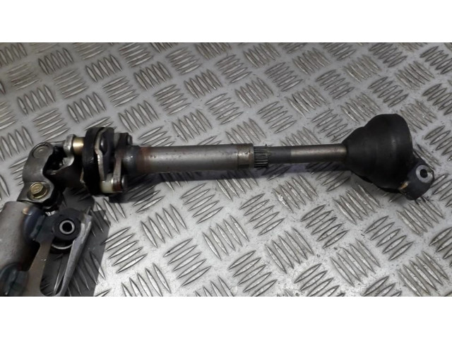    Рулевая рейка    Toyota Avensis Verso 2001-2009 года