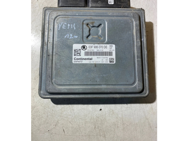 Блок управления двигателя 03F907309N, 03F906070DE Skoda Yeti (5L)