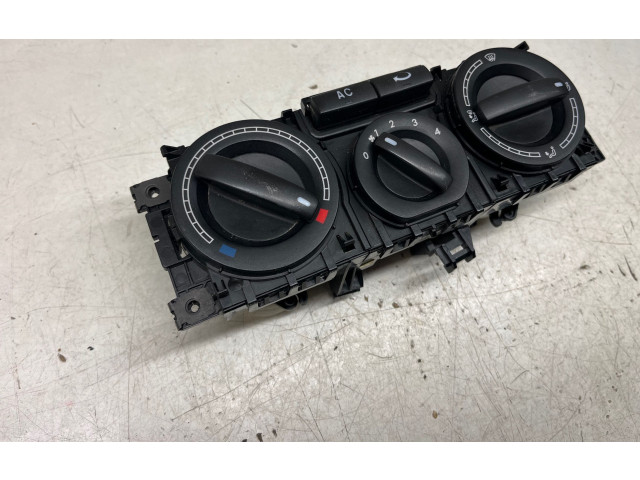 Блок управления климат-контролем 7H0820045AJ9B9, 4220365   Volkswagen Transporter  Caravelle T5