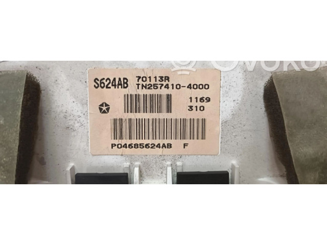 Přístrojová deska Chrysler Voyager P04685624AB