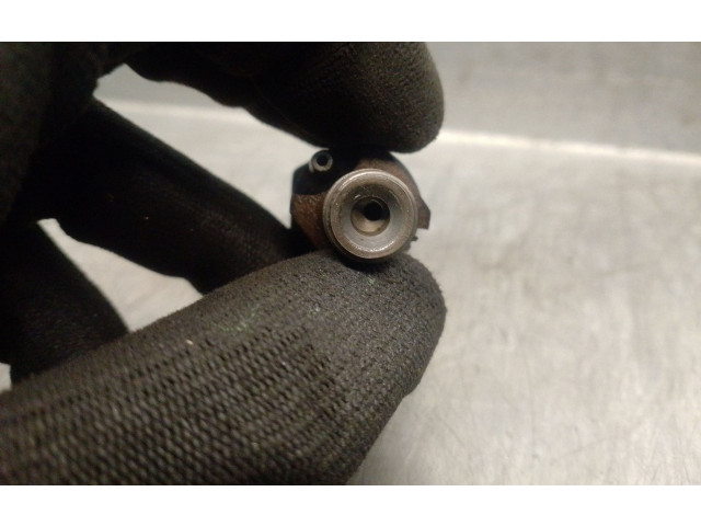 Vstřikovač KCN18P1, KCN18P1   Nissan Serena    LD23 