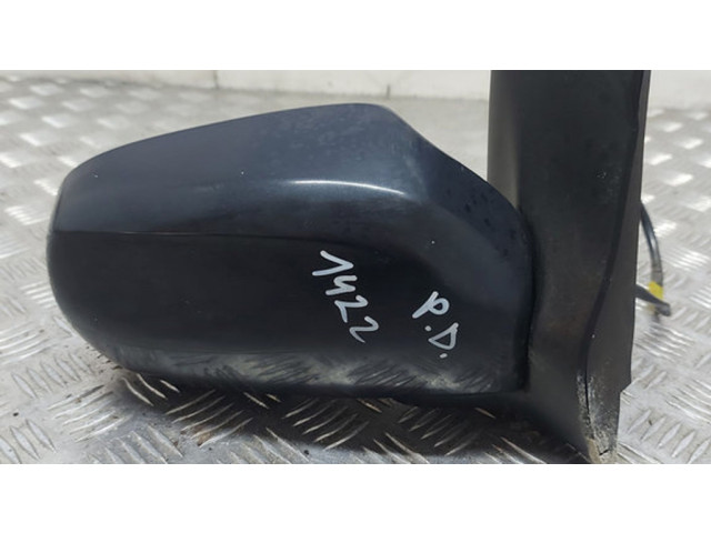 Зеркало электрическое правое Mazda MPV II LW 1999-2007 года