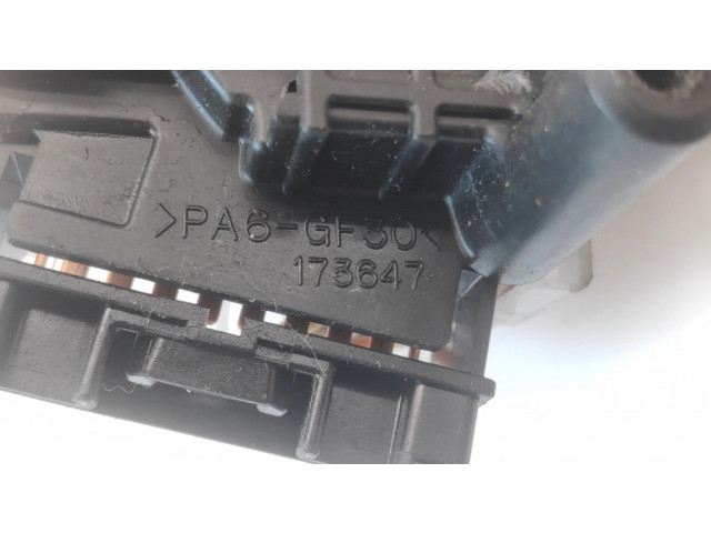 Ручка стеклоочистителей 173647 Daihatsu Sirion