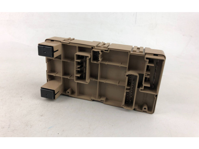 Pojistková skříňka 6111196 Subaru Outback 2008