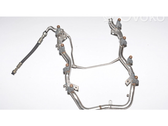 Vstřikovací lišta 1437443 BMW X5 E53 pro benzínový motor 4.6 M62B46 468S1 4.6is