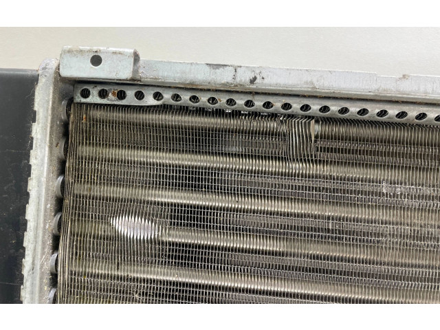 Блок предохранителей Audi 80 90 S2 B4