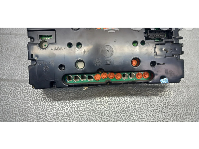 Přístrojová deska Volkswagen Caddy 1998