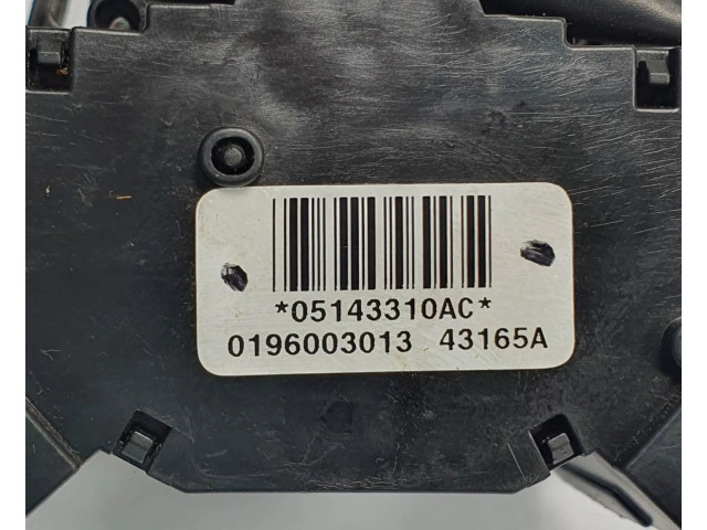 Ручка стеклоочистителей 05143310AC   Jeep Grand Cherokee (WK)