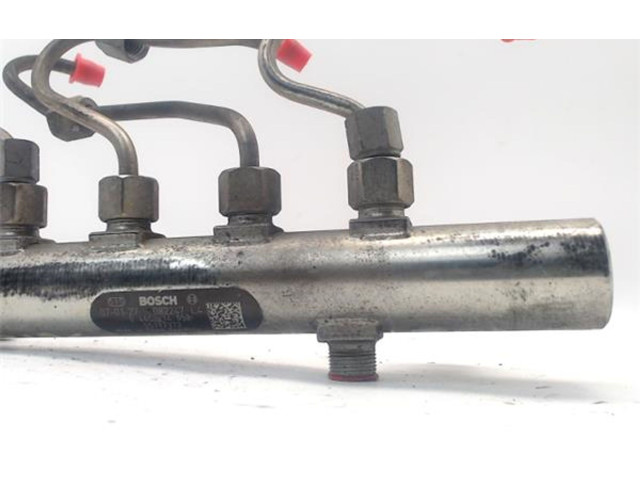 Топливная рампа 55209575 Alfa Romeo GT для двигателя 937A5000