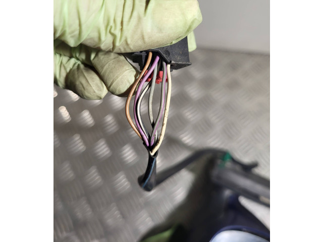 Зеркало электрическое Volkswagen Touran I 2003 - 2010 года