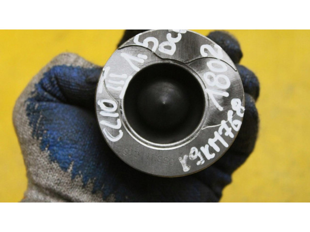  Поршень с шатуном    Renault Clio III  