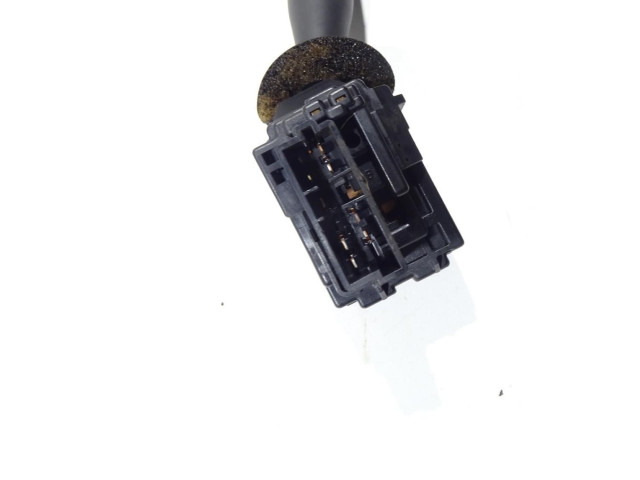 Ручка стеклоочистителей 6239G6 Citroen Berlingo