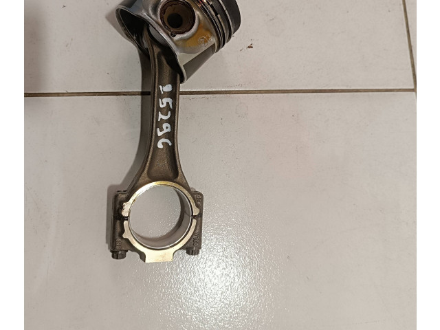 Поршень с шатуном 366, 03la Volkswagen Caddy