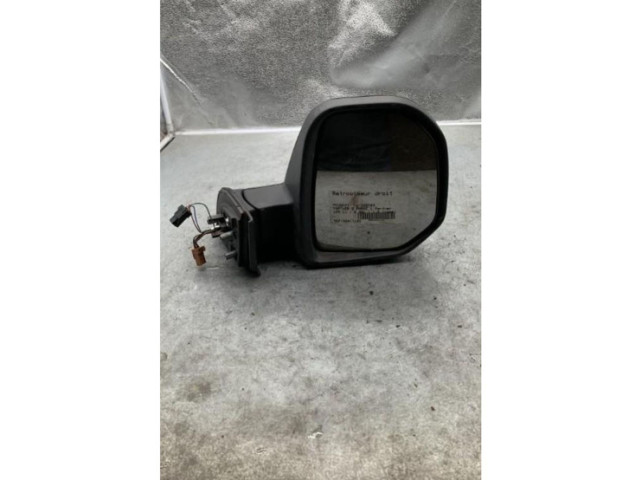 Зеркало электрическое Peugeot Partner 2008 - 2014 года