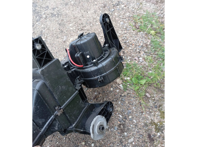 Вентилятор печки    31449328, 00050427   Volvo XC90