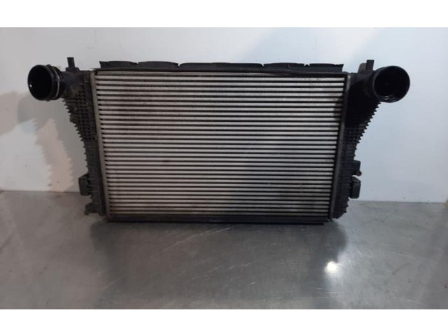 Интеркулер  1K0145803L   Audi A3 S3 8P 