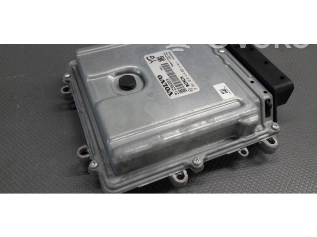 Блок управления двигателя 0281018414   Volvo V70