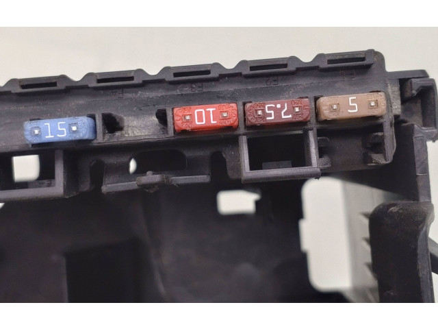 Блок предохранителей  6G9T14A067CA, 6g9t14a076ld   Volvo V70    