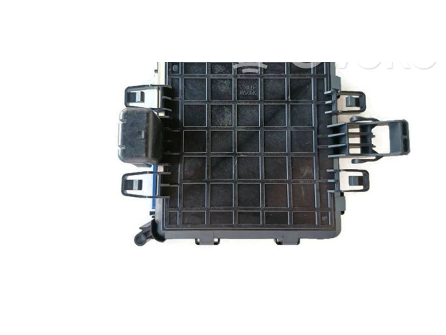 Блок управления BFVV675Z0 Mazda MX-30