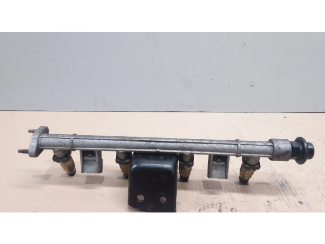 Vstřikovač 9260980013, 3531023600 Hyundai Tucson JM pro benzínový motor 2.0