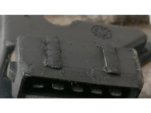 Двигатель стеклоочистителей