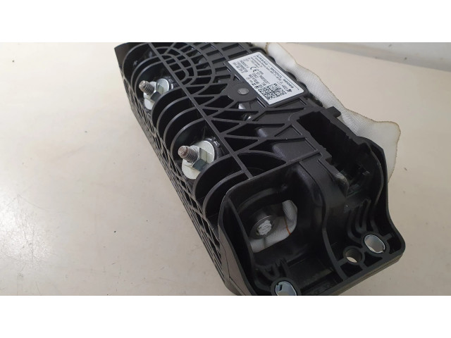 Подушка безопасности пассажира 6VA880204D Skoda Octavia Mk4