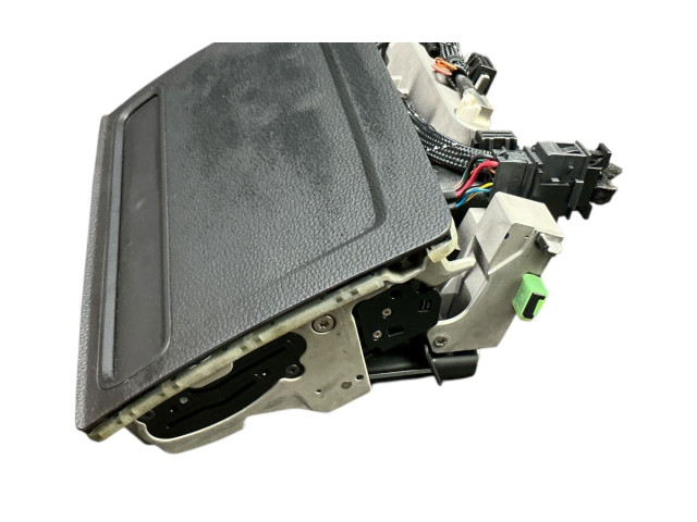 Дисплей    8V0857273, 8V0857273M   Audi A3 S3 8V