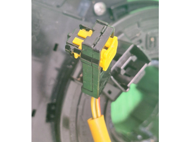 Полоса надувных подушек (кольцо srs) Subaru Forester SH  2008 - 2013 года 08n0v4130349j0565      