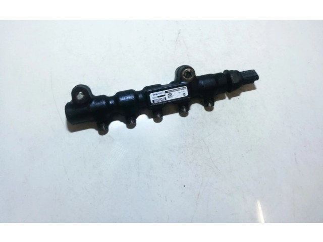 Топливная рампа 9654592680   Volvo V50  